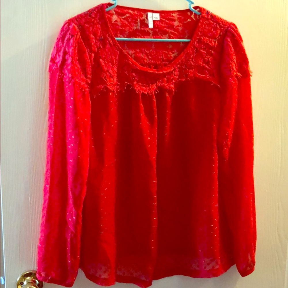 ELLE red longsleeve blouse